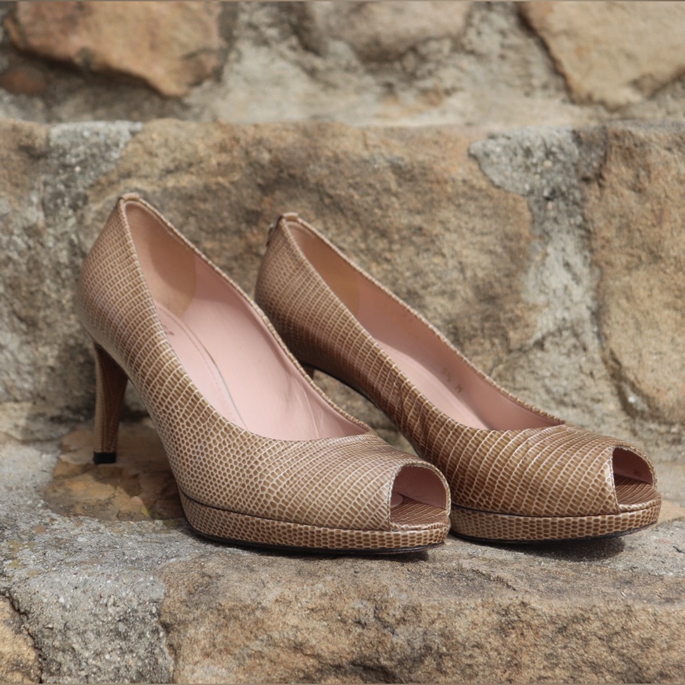 Vintage Stuart Weitzman Crocodile Peep Toe Heel